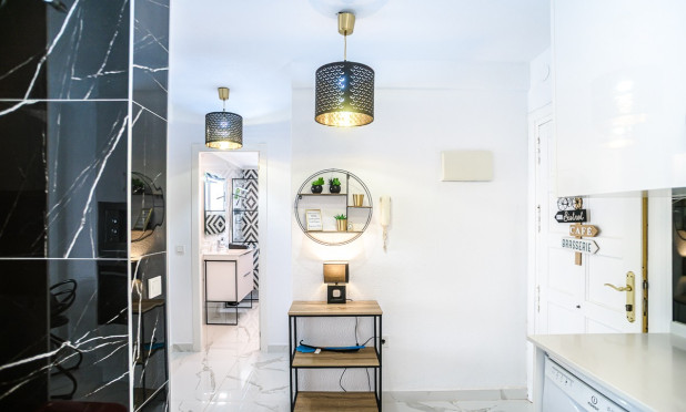 Revente - Appartement - Torrevieja - Punta Prima