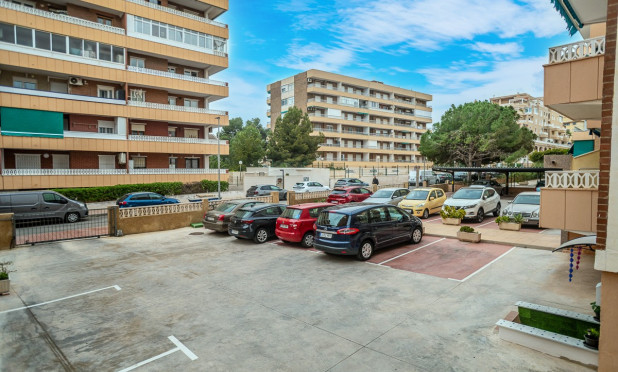 Revente - Appartement - Torrevieja - Punta Prima