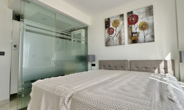 Revente - Villa - Orihuela Costa - Lomas de Cabo Roig