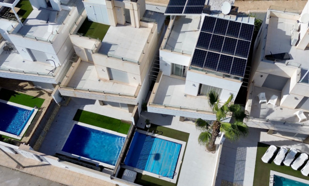 Revente - Villa - Orihuela Costa - Lomas de Cabo Roig