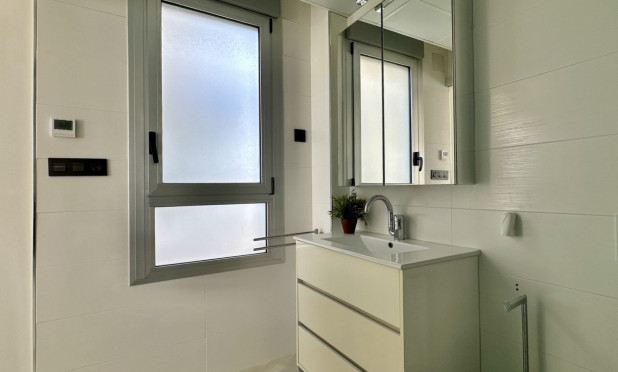 Revente - Villa - Orihuela Costa - Lomas de Cabo Roig