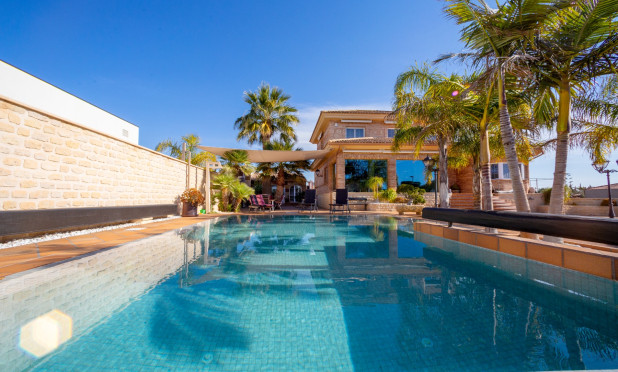 Revente - Villa - San Vicente del Raspeig - Los Girasoles