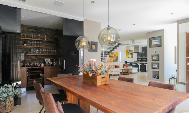 Revente - Villa - Torrevieja - Aguas Nuevas