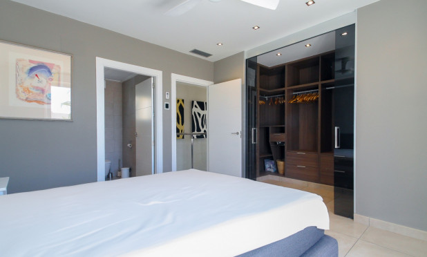 Revente - Villa - Torrevieja - Aguas Nuevas