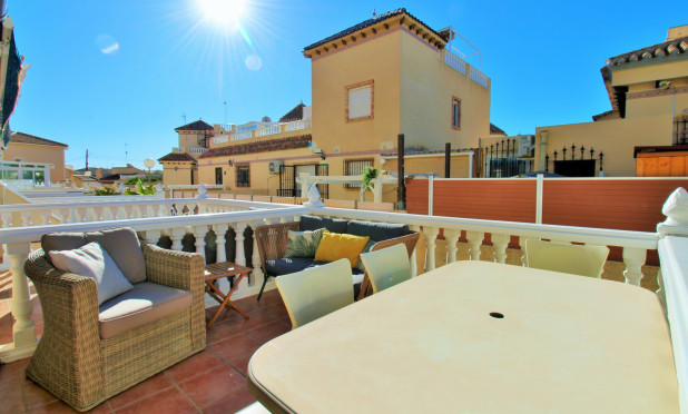 Odsprzedaż - Kamienica - Playa Flamenca