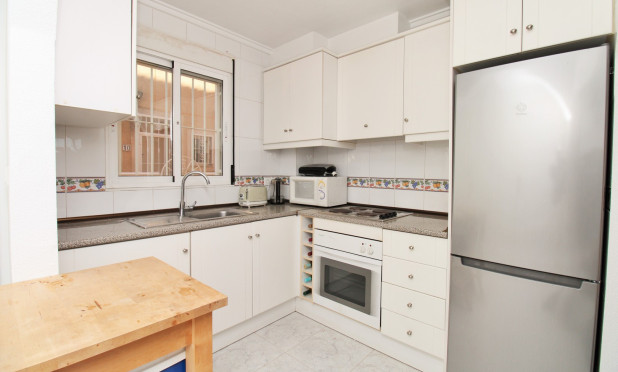 Odsprzedaż - Kamienica - Playa Flamenca