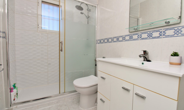 Odsprzedaż - Kamienica - Playa Flamenca