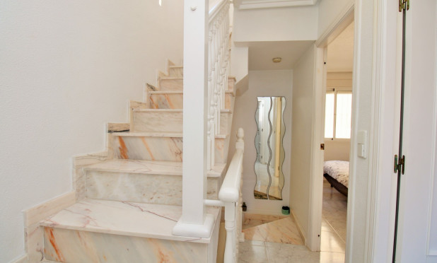 Odsprzedaż - Kamienica - Playa Flamenca