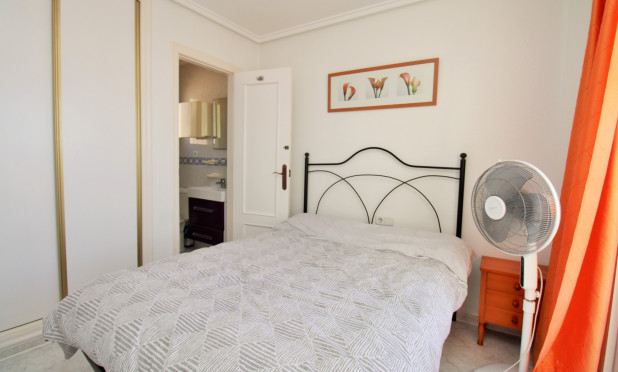 Odsprzedaż - Kamienica - Playa Flamenca