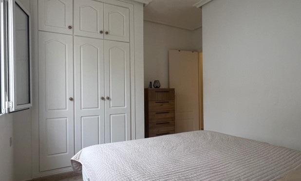 Odsprzedaż - Villa - Ciudad Quesada