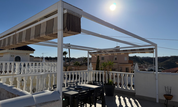 Odsprzedaż - Villa - Ciudad Quesada