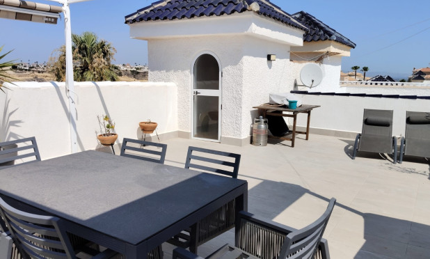 Odsprzedaż - Villa - Ciudad Quesada