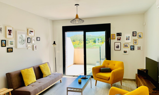 Resale - Apartment / flat - San Miguel de Salinas