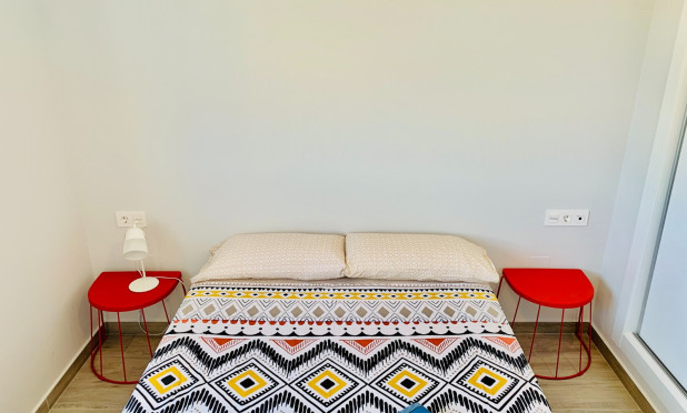 Resale - Apartment / flat - San Miguel de Salinas