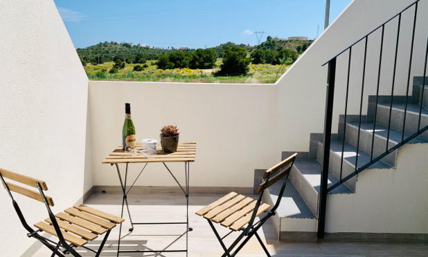 Resale - Apartment / flat - San Miguel de Salinas