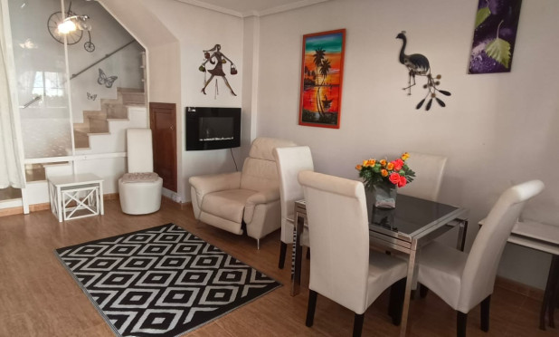 Reventa - Finca / Casa de Campo - Orihuela Costa