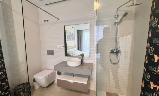 Resale - Apartment / flat - Finestrat - Cala de Finestrat