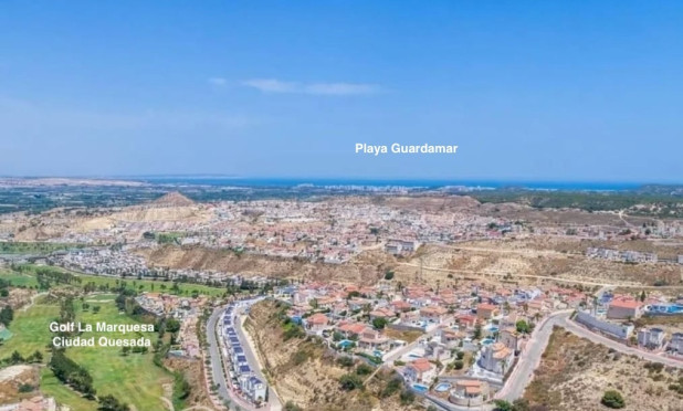 Odsprzedaż - Villa - Ciudad Quesada