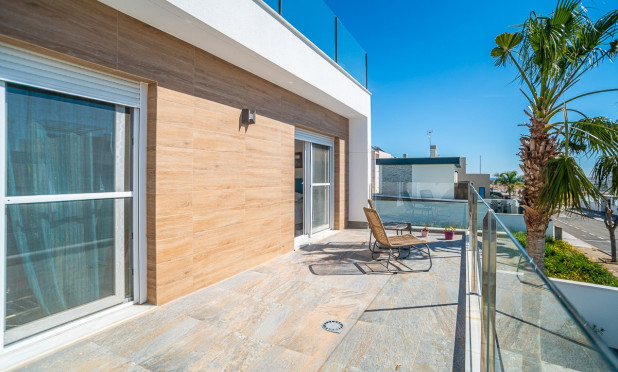 Herverkoop - Villa - Pilar de la Horadada