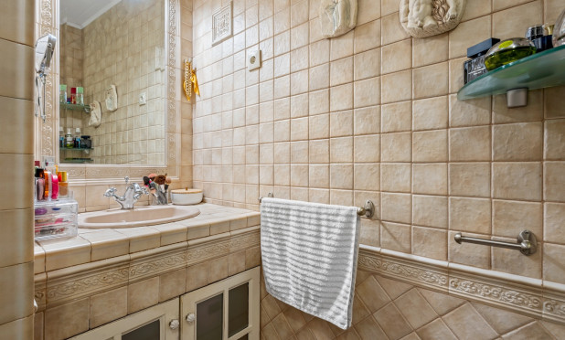 Wiederverkauf - Wohnung - Torrevieja - torrevieja