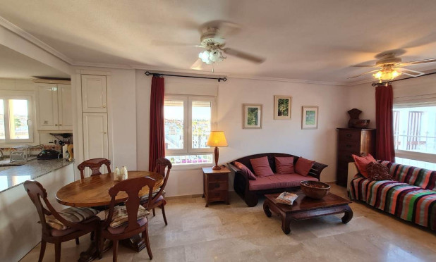 Resale - Apartment / flat - Villamartín - PAU 8