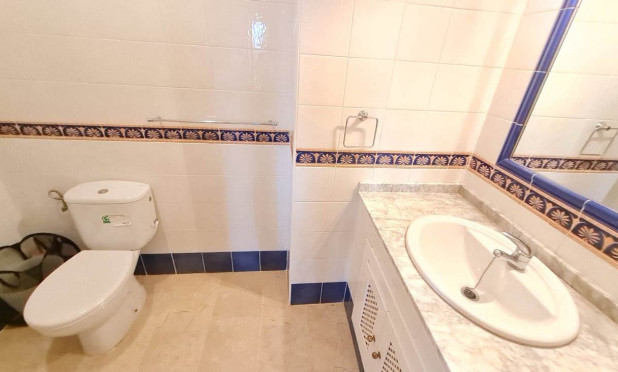 Resale - Apartment / flat - Villamartín - PAU 8