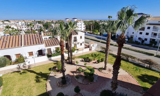 Resale - Apartment / flat - Villamartín - PAU 8