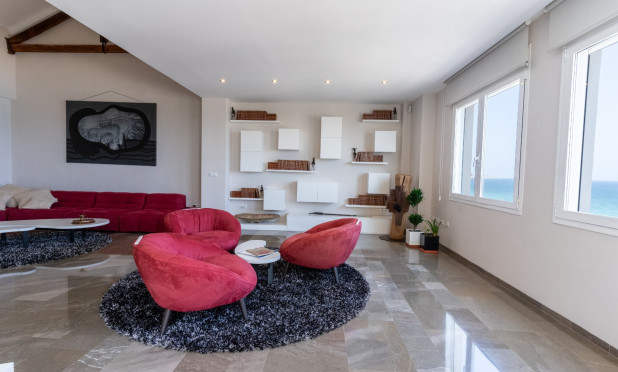 Resale - Apartment / flat - Alicante - Center