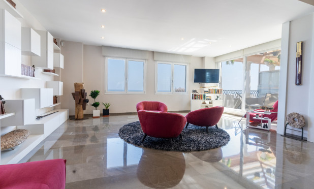 Resale - Apartment / flat - Alicante - Center