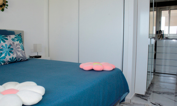 Resale - Apartment / flat - Villamartín - Los Dolses