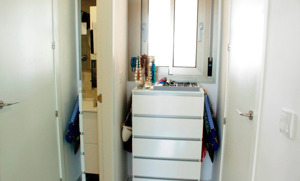 Resale - Apartment / flat - Villamartín - Los Dolses