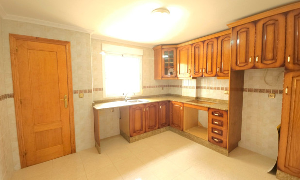 Resale - Villa - Elche - La Marina