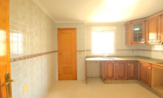 Resale - Villa - Elche - La Marina