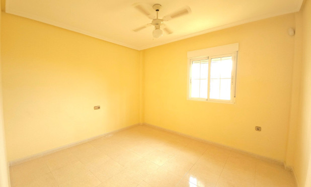 Resale - Villa - Elche - La Marina