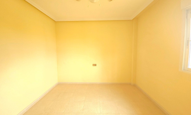 Resale - Villa - Elche - La Marina