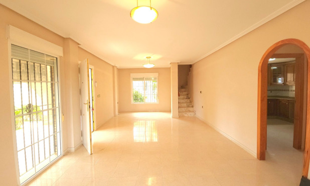 Resale - Villa - Elche - La Marina