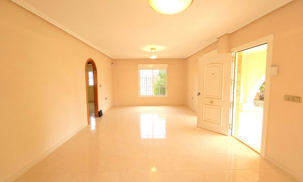 Resale - Villa - Elche - La Marina