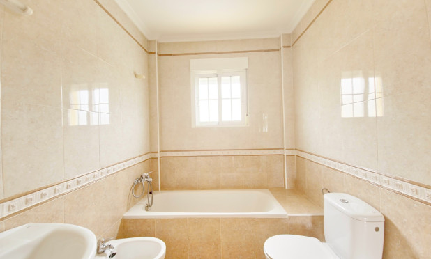 Resale - Villa - Elche - La Marina