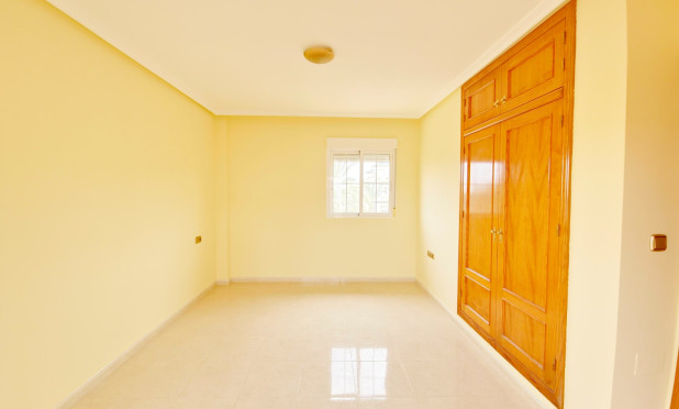 Resale - Villa - Elche - La Marina