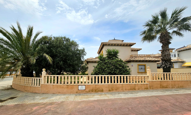 Resale - Villa - Elche - La Marina