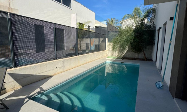 Revente - Villa - San Fulgencio