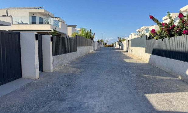 Revente - Villa - San Fulgencio