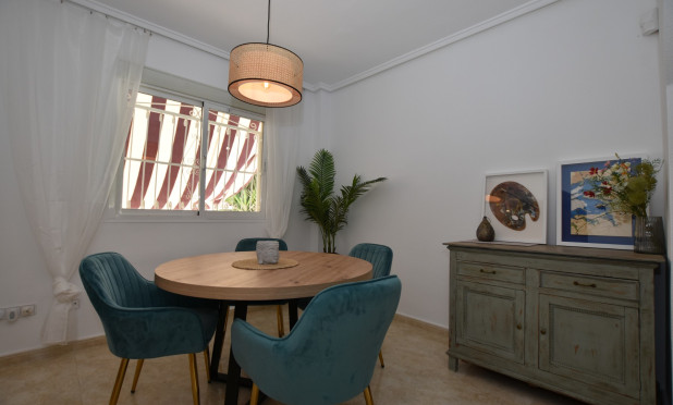 Resale - Townhouse - Ciudad Quesada - Doña pepa