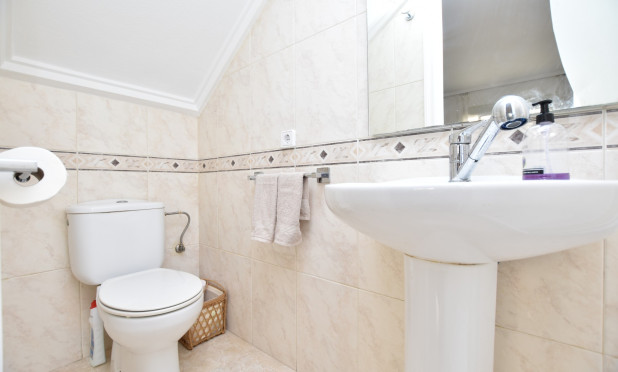 Resale - Townhouse - Ciudad Quesada - Doña pepa