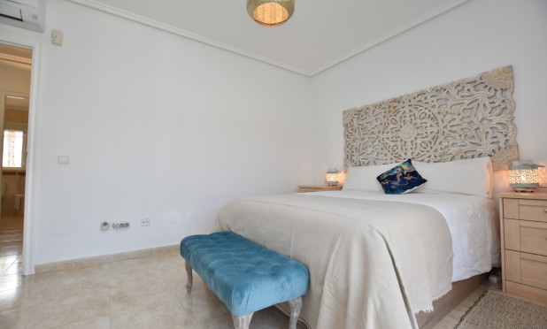 Resale - Townhouse - Ciudad Quesada - Doña pepa