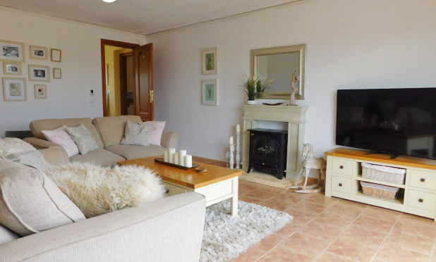 Odsprzedaż - Villa - Dolores