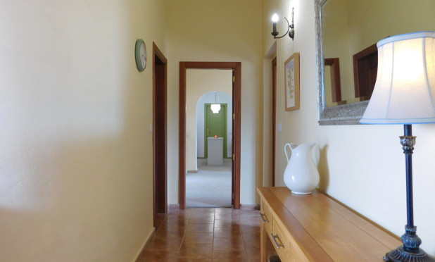 Odsprzedaż - Villa - Dolores