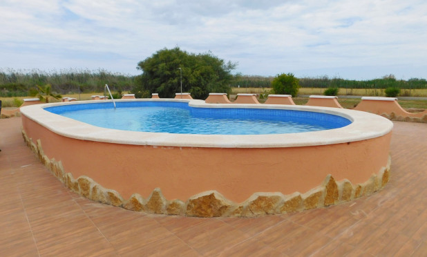 Odsprzedaż - Villa - Dolores