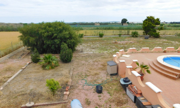 Odsprzedaż - Villa - Dolores