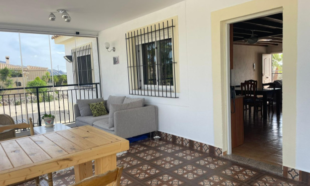 Resale - Finca / Country Property - Abanilla